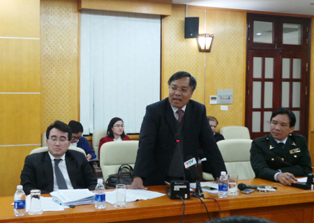 Phó Tổng GĐ EVN Đinh Quang Tri tại cuộc họp báo của Thanh tra Chính phủ ngày 10/1/2014.