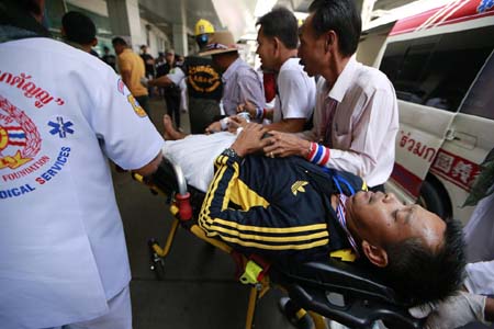 Một người biểu tình Thái Lan bị thương trong ngày 19/