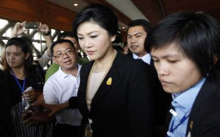 Thủ tướng Thái Lan Yingluck Shinawatra đang trong thế mắc kẹt