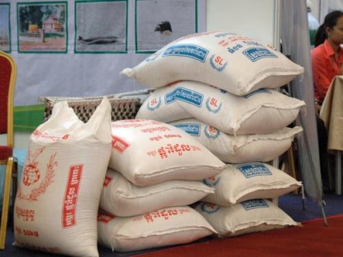 Gạo Campuchia sẽ tấn công vào thị trường Mỹ, Hàn Quốc trong khi gạo Việt Nam vẫn dựa chủ yếu vào Trung Quốc, một vài nước trong khu vực Đông Nam Á như Malaysia, Philippines, Indonesia và các nước Châu Phi