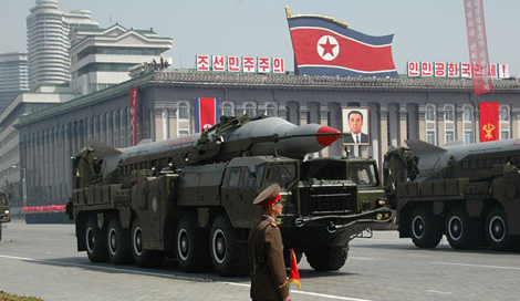 Triều Tiên lại bắn thử 2 tên lửa