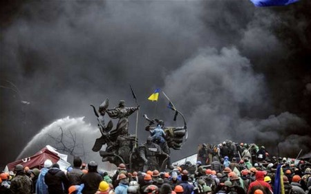 Vì đâu kinh tế Ukraine quay cuồng trong khủng hoảng?