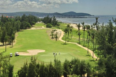 Lỗ triền miên, sân golf Phan Thiết xin chuyển sang khu đô thị
