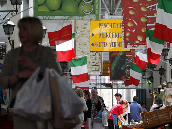 Nợ công của Italy tăng lên mức kỷ lục 2.100 tỷ euro
