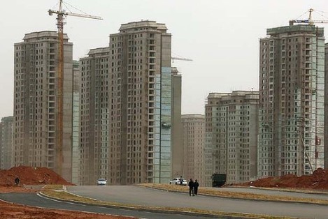 Trung Quốc đối mặt với cuộc khủng hoảng “thành phố ma” mới
