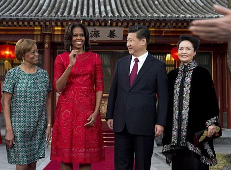 Mẹ con bà Michelle gặp vợ chồng Chủ tịch Trung Quốc Tập Cận Bình.