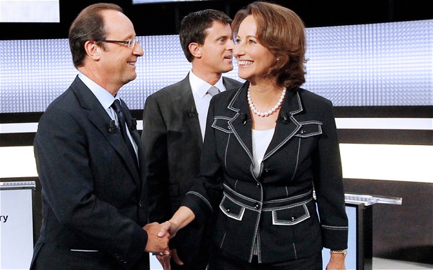 Sau khi thảo luận với ông Valls, ông Hollande đã phê chuẩn bạn gái cũ vào nội các mới.