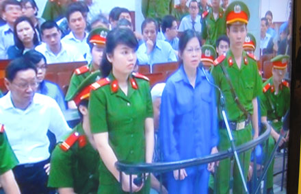 Nữ bị cáo duy nhất tại phiên tòa - Nguyễn Thị Hải Yến, cựu kế toán trưởng ACBI