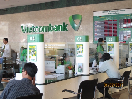 Vietcombank: Trả cổ phiếu thưởng 15%, chuẩn bị kế hoạch M&A