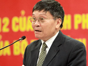 Chủ tịch Hiệp hội vận tải ô tô Việt Nam tiết lộ về 'chi phí đen' trong cước vận tải