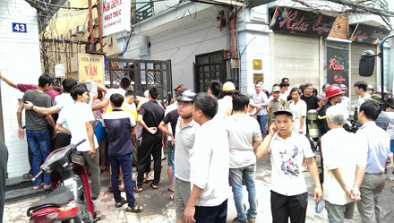 Hà Nội: Cháy lớn tại quán karaoke, 5 người tử vong