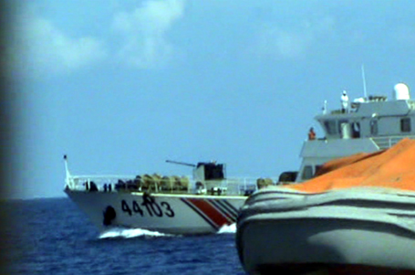 Lực lượng Hải cảnh Trung Quốc luôn theo sát Lực lượng thực thi pháp luật của Việt Nam