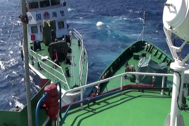 Tàu Trung Quốc tấn công trực diện vào tàu của cảnh sát biển Việt Nam