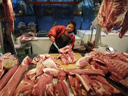 Năm 2011, Trung Quốc tiêu thụ 42,5 tỷ gói mỳ ăn liền. Dân số của Angeria là 38,7 triệu người.
