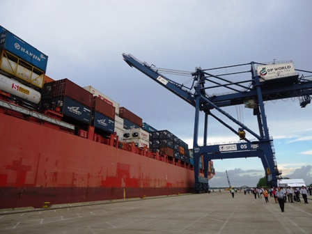 Cuối tháng 5/2014, cảng SPCT đã đón con tàu trọng tải trên 50.000 tấn đầu tiên qua luồng Soài Rạp