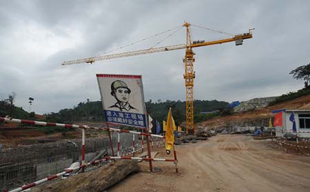 Vốn Trung Quốc làm méo mó luật pháp Campuchia?