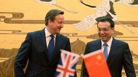 Thủ tướng Trung Quốc thăm Anh, ký kết hàng loạt thỏa thuận