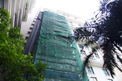 Hàng loạt sai phạm tại tòa nhà hiện đại bậc nhất Hà Nội