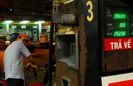 Cảnh giác DN xăng dầu “bắt tay” tăng giá 