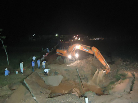 Vị trí vỡ lần thứ 5 của tuyến đường ống nước sạch sông Đà (ngày 1/4/2014)