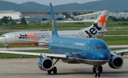 Máy bay Vietnam Airlines và Jetstar Pacific suýt va chạm vì lỗi của điều hành bay 