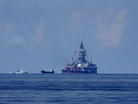 Cảnh sát biển Việt Nam xác nhận Trung Quốc rút giàn khoan