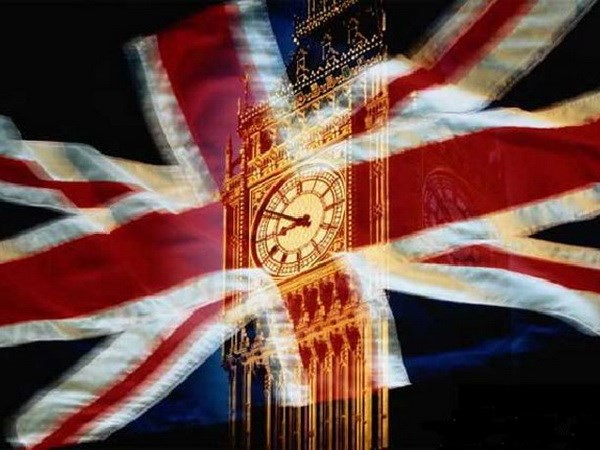 Kinh tế Anh tăng trưởng quý thứ sáu liên tiếp sau khủng hoảng