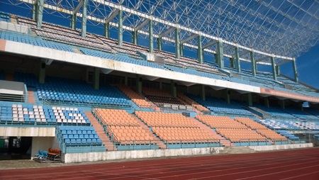 Nhiều hạng mục của sân vận động chi Lăng xuống cấp nghiêm trọng