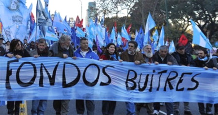 Người Argentina tuần hành ủng hộ chính phủ