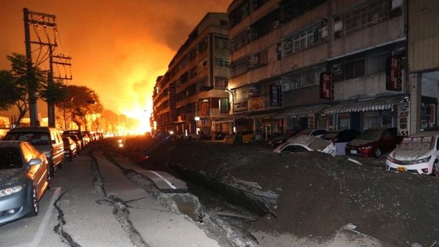 Nổ khí gas hàng loạt ở Đài Loan, 20 người chết, 270 người bị thương