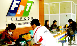 FPT mua thêm cổ phần FPT Telecom với mức giá 52.000 đồng/cp