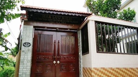 Căn nhà gỗ đinh hương nổi tiếng xứ Nghệ