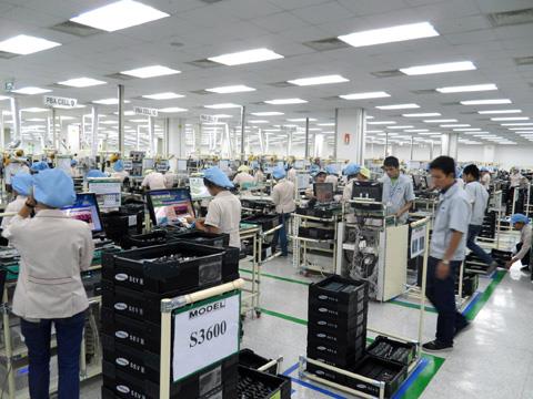 Theo GS Nguyễn Mại, nếu doanh nghiệp Việt quyết tâm thì lúc này vẫn có thể tham gia vào chuỗi sản xuất cùng với Samsung dù con đường đi không đơn giản chút nào