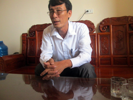 Ông Lương Văn Đình, Chủ tịch UBND xã Kỳ Thịnh trong cuộc trao đổi với PV Dân trí