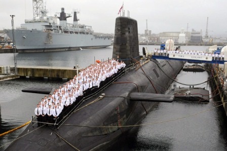 Vương quốc Anh hiện có 4 tàu ngầm lớp Vanguard, trang bị tên lửa đạn đạo hạt nhân Trident II D-5.