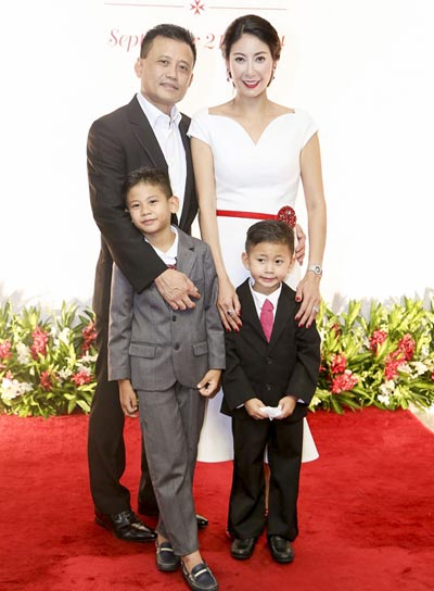 Gia đình hạnh phúc của Hoa hậu Hà Kiều Anh