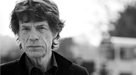 Nam ca sĩ Mick Jagger từng là người khuân đồ ở bệnh viện tâm thần: