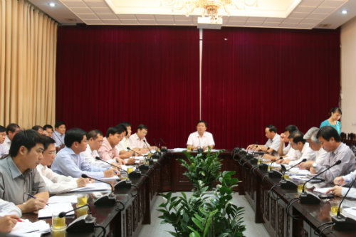 Bộ trưởng Đinh La Thăng chủ trì cuộc họp về công tác đổi mới, tái cơ cấu và cổ phần hóa doanh nghiệp 9 tháng đầu năm 2014, nhiệm vụ Quý IV và năm 2015
