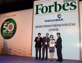 Forbes: Vietcombank là công ty niêm yết tốt nhất Việt Nam
