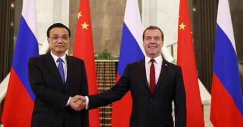 Thủ tướng Trung Quốc và Thủ tướng Nga
