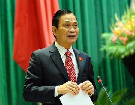 Bộ trưởng Nguyễn Thái Bình tại phiên trả lời chất vấn trước Quốc hội 1 năm trước.