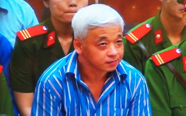 Nguyễn Đức Kiên (tức bầu Kiên) tại phiên tòa sơ thẩm.