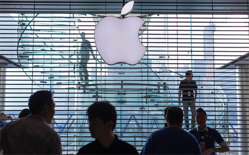 Một cửa hiệu bán lẻ của Apple ở Hồng Kông - Ảnh: Bloomberg.