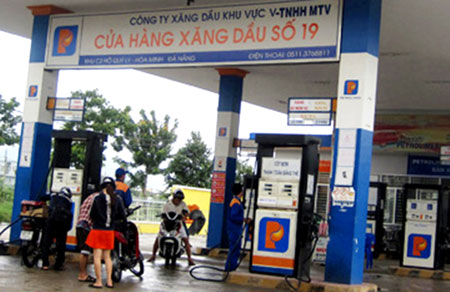 Một cửa hàng xăng dầu đã triển khai bán xăng E5 tại thành phố Đà Nẵng.