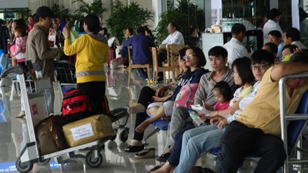 Chuyên gia, ĐBQH lên tiếng vụ 'tê liệt sân bay Tân Sơn Nhất'
