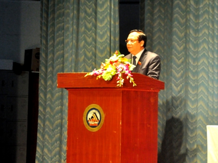 Phó Chủ tịch Quốc hội Huỳnh Ngọc Sơn trả lời những ý kiến của cử tri Đà Nẵng