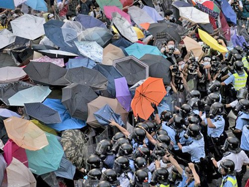Một cái nhìn lạnh lùng về cuộc khủng hoảng ở Hồng Kông