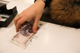 Ngân hàng Trung ương Nga tung USD để cứu tỷ giá đồng Rúp