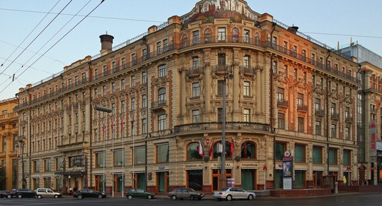 Khách sạn Quốc gia ở Moscow, nơi doanh nhân Nga tự tử bằng súng. Ảnh: Wikipedia