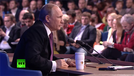 Tổng thống Putin họp báo trực tiếp với 1.200 phóng viên